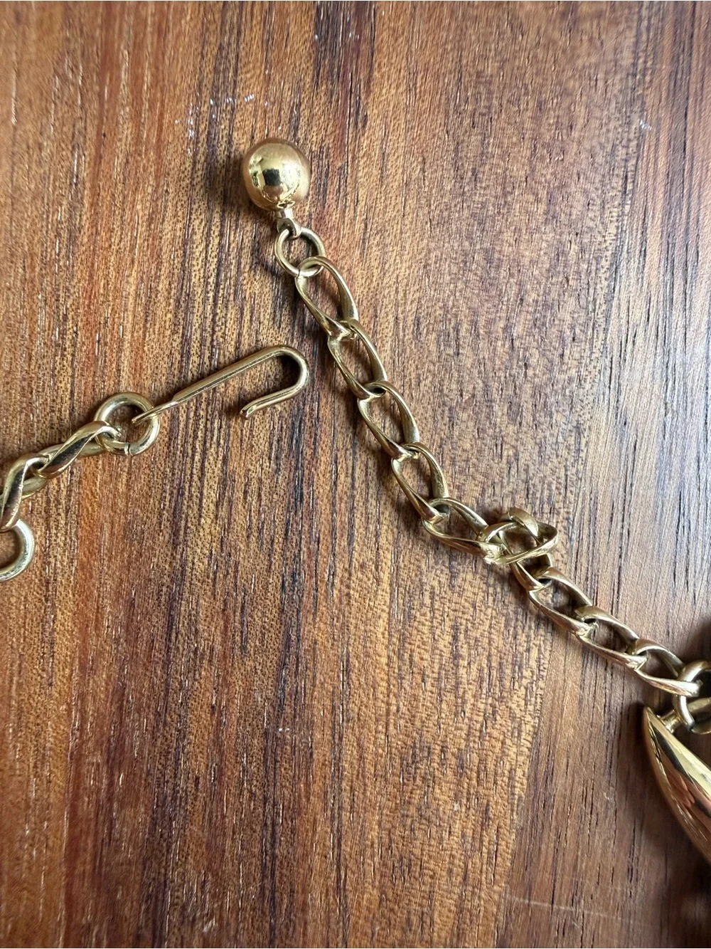 Vintage Gold Tone Leaf Link Necklace Statement Chunky Choker